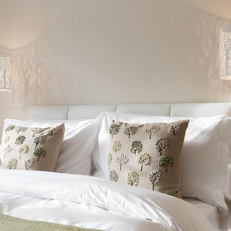 Peaslake Hurtwood Hotel מראה חיצוני תמונה