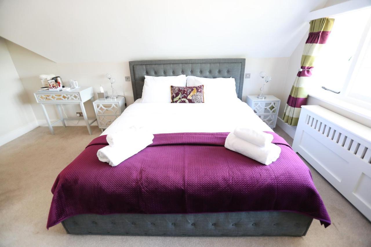Peaslake Hurtwood Hotel מראה חיצוני תמונה