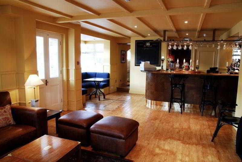Peaslake Hurtwood Hotel מראה חיצוני תמונה