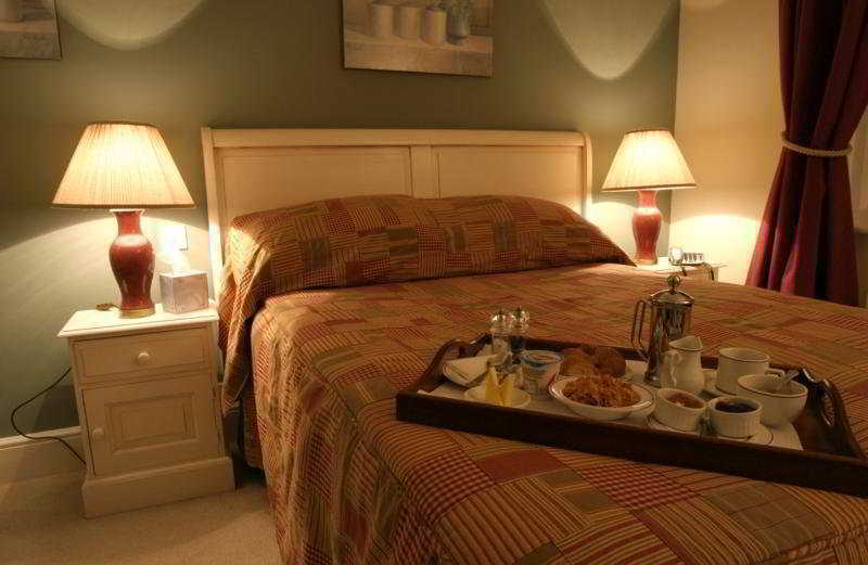 Peaslake Hurtwood Hotel חדר תמונה